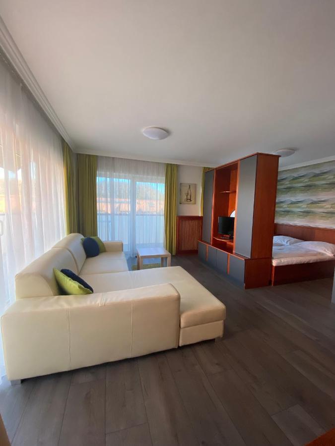 Cafe Relax Apartments Hévíz 外观 照片