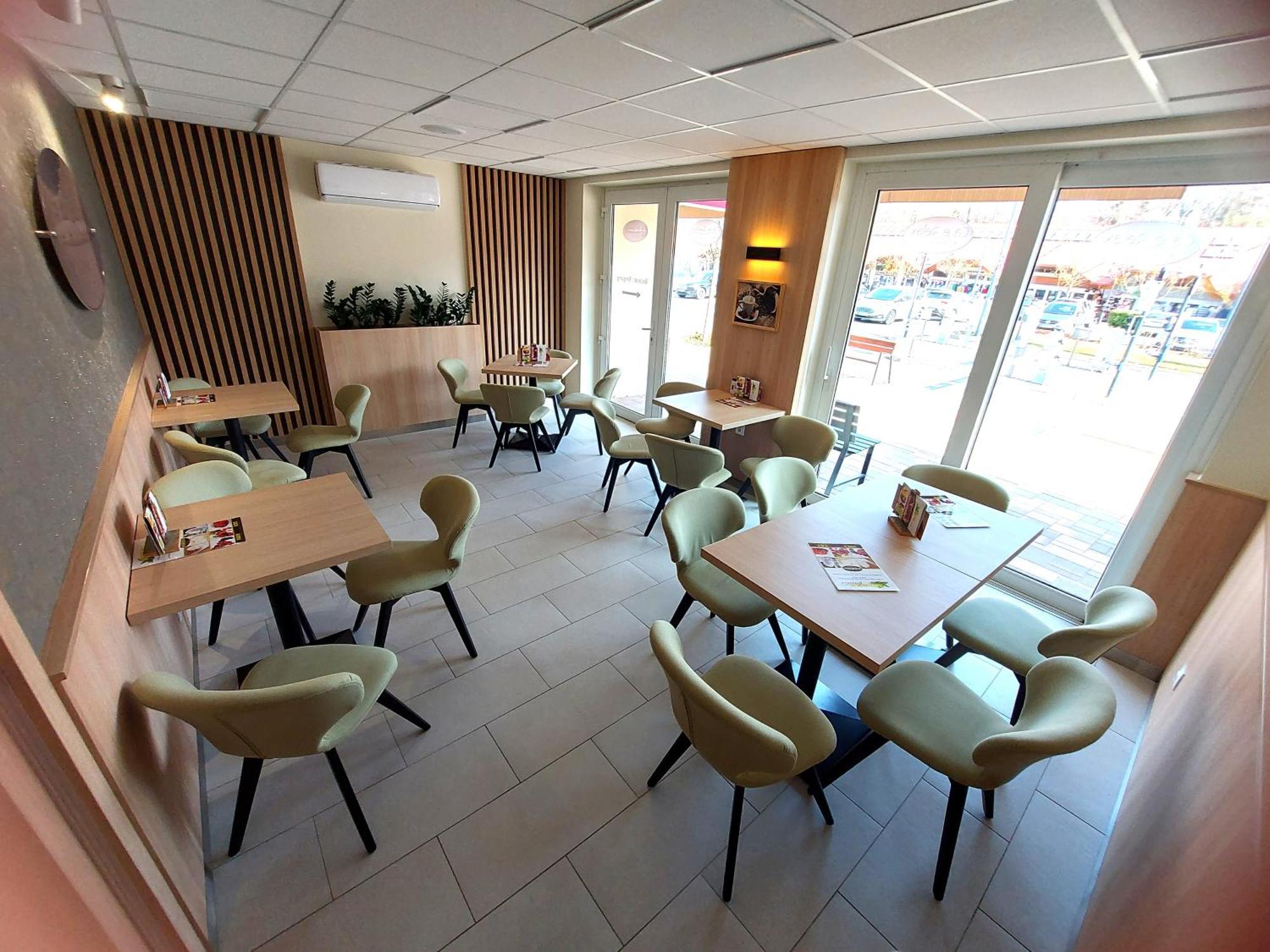 Cafe Relax Apartments Hévíz 外观 照片